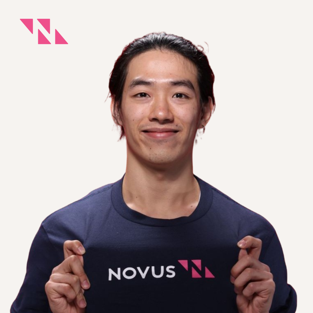 Kevin_Beige Background-1 Kevin_Beige Background-1